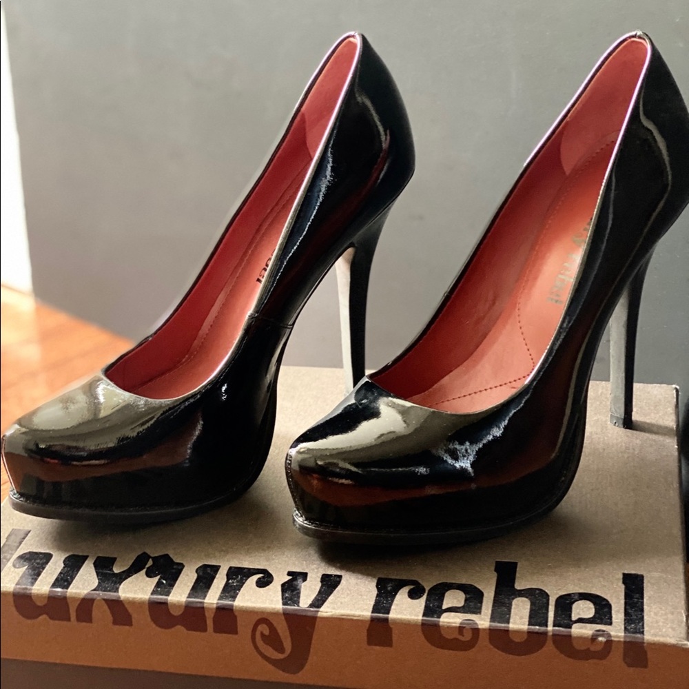 Platform Pumps